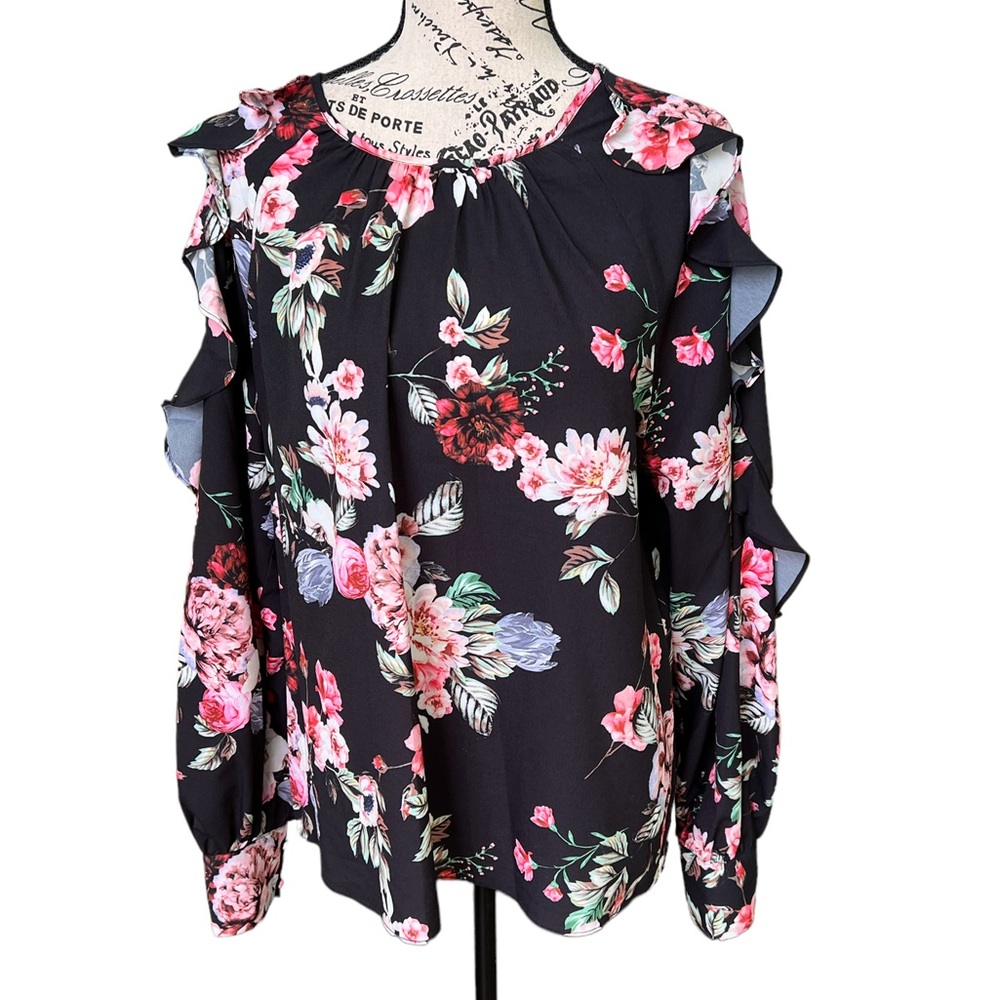 Saks Fifth Avenue Blouse NWOT
